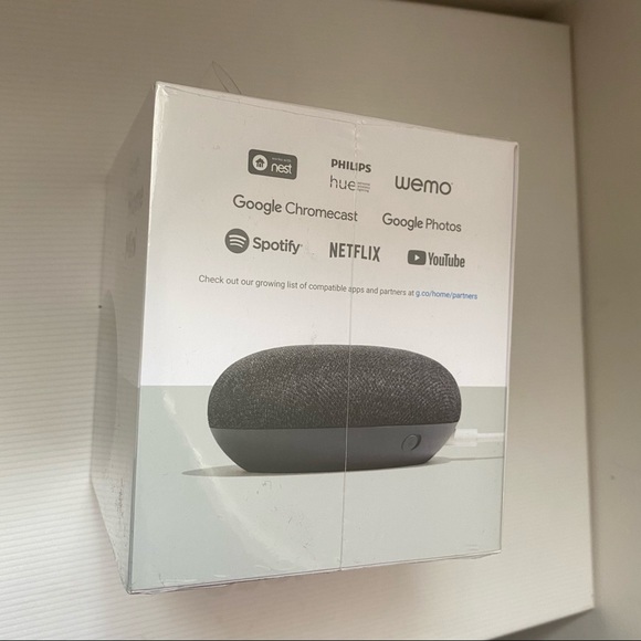 Google new mini Charcoal - Picture 5 of 8